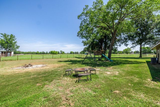 4542 Firemans Lane, Lone Oak, TX 75453