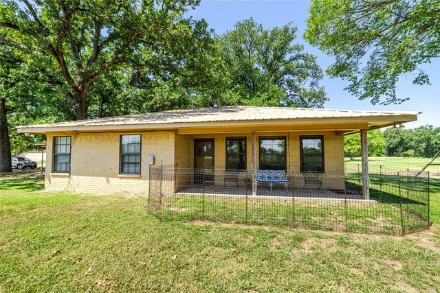 4542 Firemans Lane, Lone Oak, TX 75453