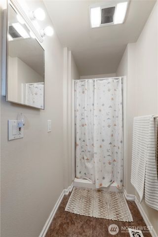 411 7th Street NW, Puyallup, WA 98371