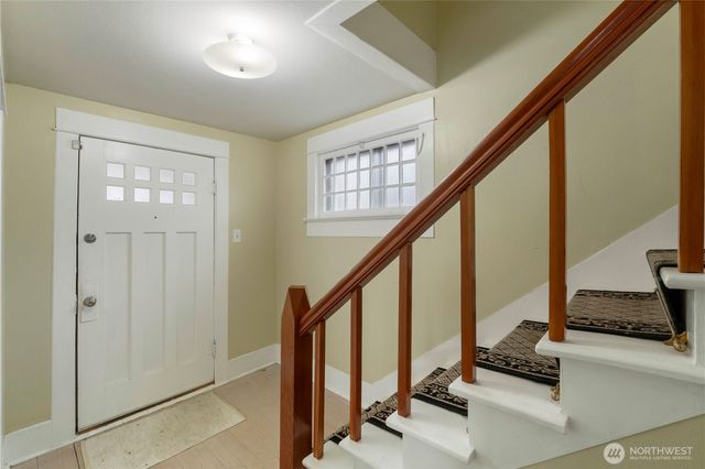 411 7th Street NW, Puyallup, WA 98371