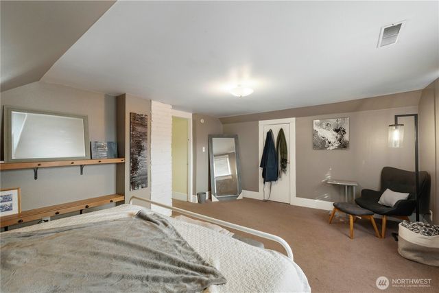 411 7th Street NW, Puyallup, WA 98371