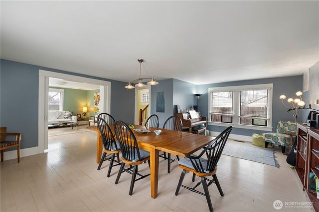 411 7th Street NW, Puyallup, WA 98371