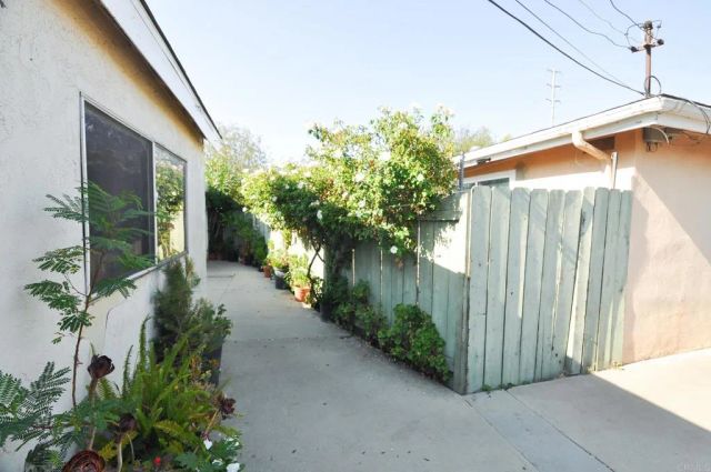 124-130 Richardson Avenue, El Cajon, CA 92020