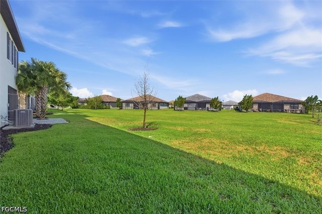 14126 Pine Lodge LN, Fort Myers, FL 33913