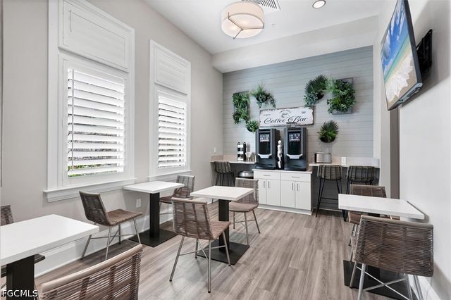 14126 Pine Lodge LN, Fort Myers, FL 33913