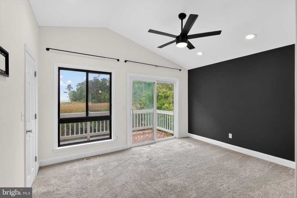 Image 14 of property listing at 5608 BIMINI CT, Churchton, MD 20733