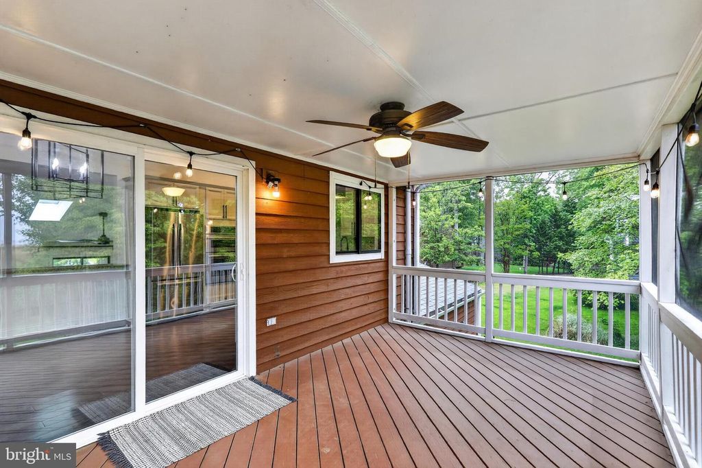 Image 27 of property listing at 5608 BIMINI CT, Churchton, MD 20733