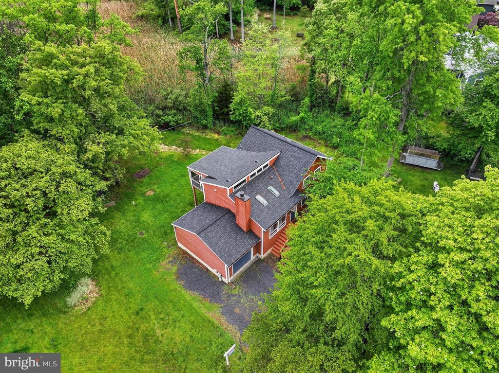 Image 41 of property listing at 5608 BIMINI CT, Churchton, MD 20733