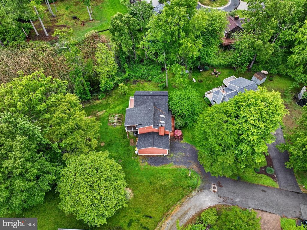 Image 43 of property listing at 5608 BIMINI CT, Churchton, MD 20733