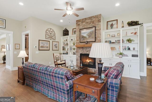 404 Northside Drive, Canton, GA 30115