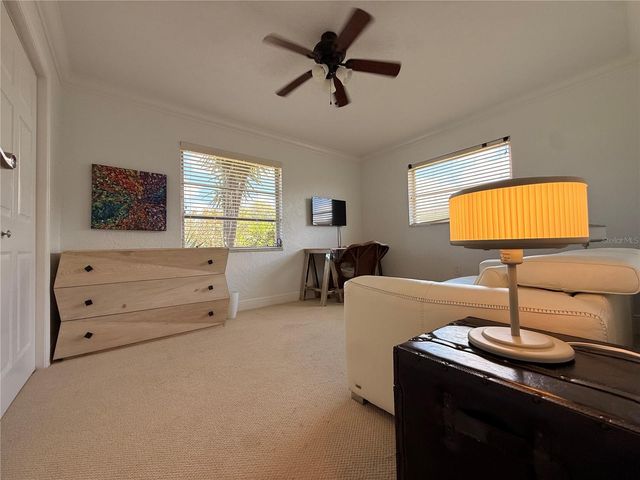984 N GONDOLA DRIVE, Venice, FL 34293