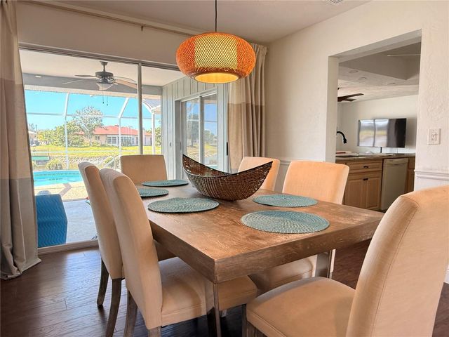 984 N GONDOLA DRIVE, Venice, FL 34293