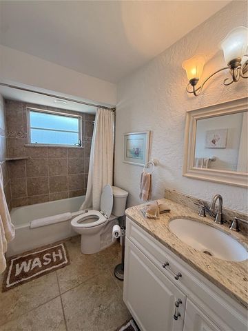 984 N GONDOLA DRIVE, Venice, FL 34293