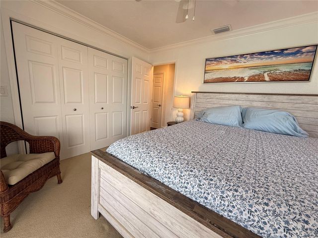 984 N GONDOLA DRIVE, Venice, FL 34293