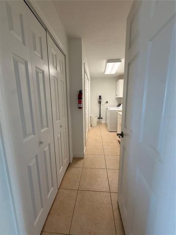 984 N GONDOLA DRIVE, Venice, FL 34293