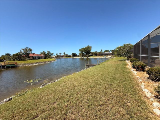 984 N GONDOLA DRIVE, Venice, FL 34293