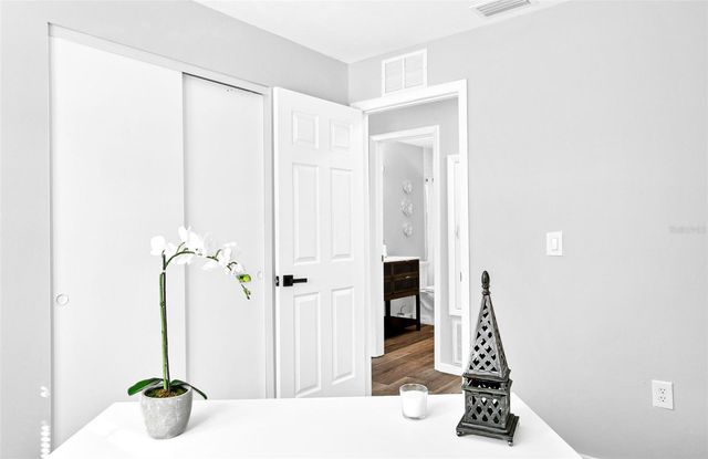 4697 LINWOOD STREET, Sarasota, FL 34232