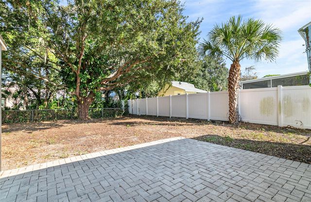 4697 LINWOOD STREET, Sarasota, FL 34232