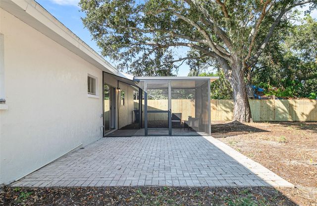 4697 LINWOOD STREET, Sarasota, FL 34232