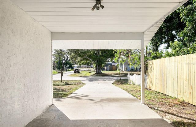 4697 LINWOOD STREET, Sarasota, FL 34232
