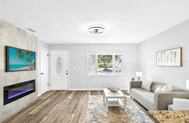 4697 LINWOOD STREET, Sarasota, FL 34232