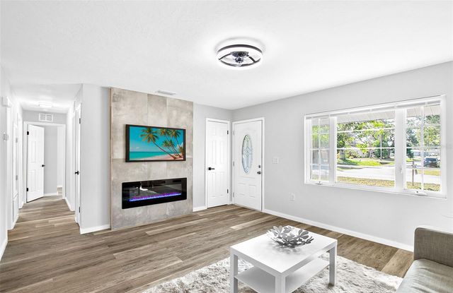 4697 LINWOOD STREET, Sarasota, FL 34232