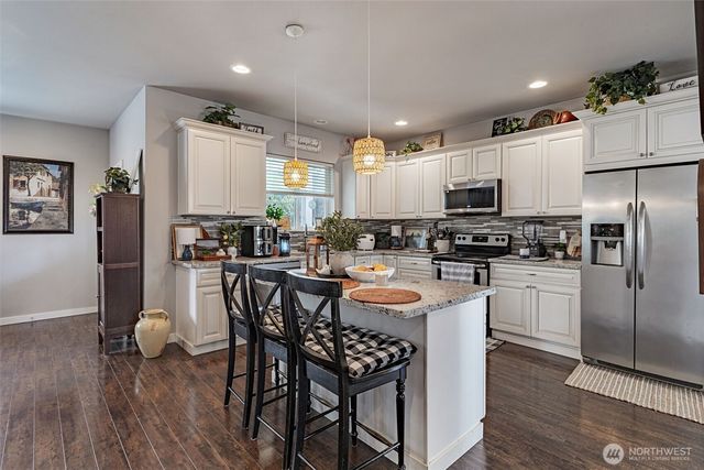 4011 203rd Street Ct E, Spanaway, WA 98387