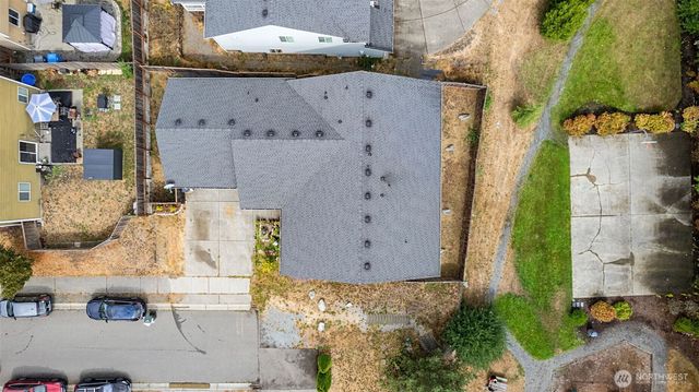 4011 203rd Street Ct E, Spanaway, WA 98387