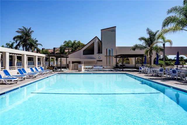 16475 Tropez 138, Huntington Beach, CA 92649