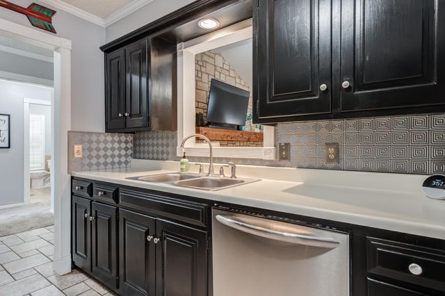 4505 62nd Street, Lubbock, TX 79414