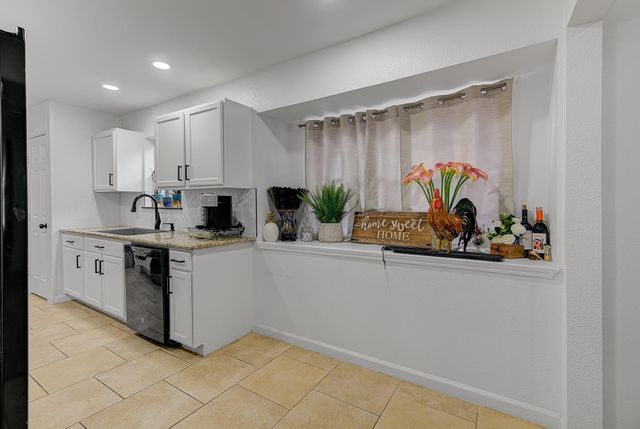 11938 Stroud Dr Drive, Houston, TX 77072