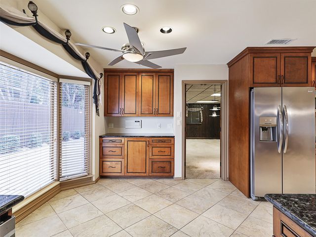 6515 Ridgeview Circle, Dallas, TX 75240