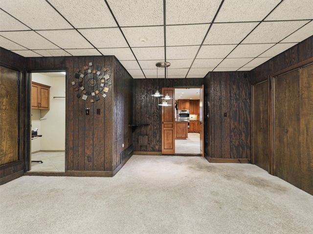 6515 Ridgeview Circle, Dallas, TX 75240