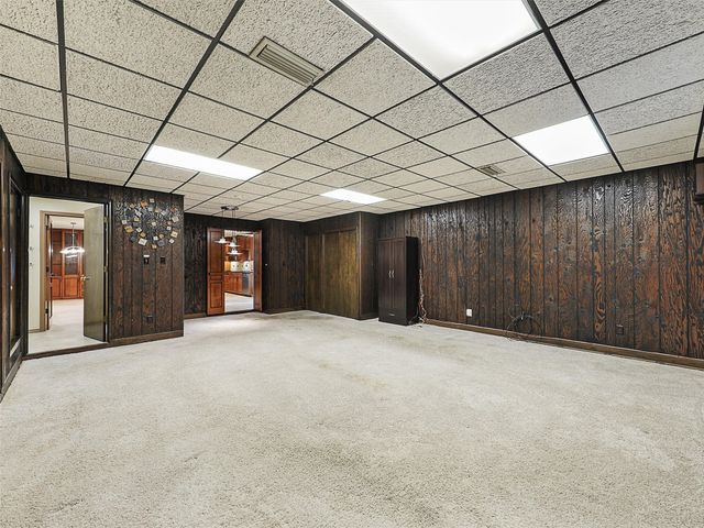 6515 Ridgeview Circle, Dallas, TX 75240