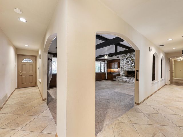 6515 Ridgeview Circle, Dallas, TX 75240