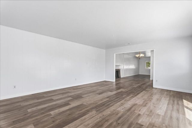 9032 Talisman Dr, Sacramento, CA 95826