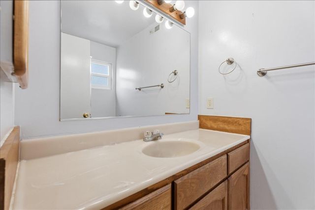 9032 Talisman Dr, Sacramento, CA 95826