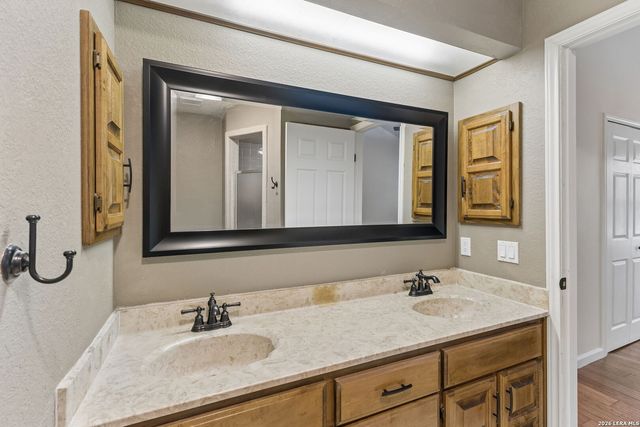 4330 Hollow Hill, San Antonio, TX 78217