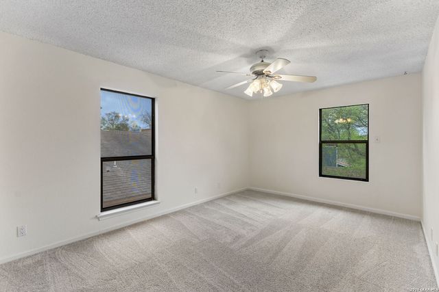 4330 Hollow Hill, San Antonio, TX 78217