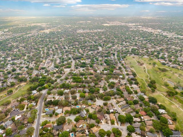 4330 Hollow Hill, San Antonio, TX 78217