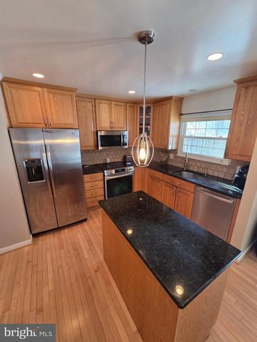 2122 PRINCESS ANNE CT, Bowie, MD 20716