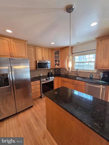 2122 PRINCESS ANNE CT, Bowie, MD 20716