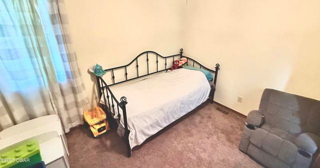 2320 S Willard Avenue, Joplin, MO 64804