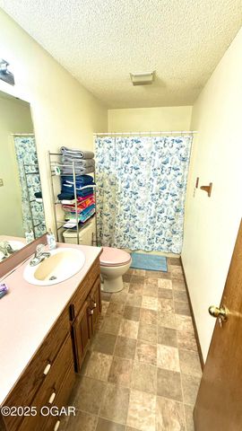 2320 S Willard Avenue, Joplin, MO 64804