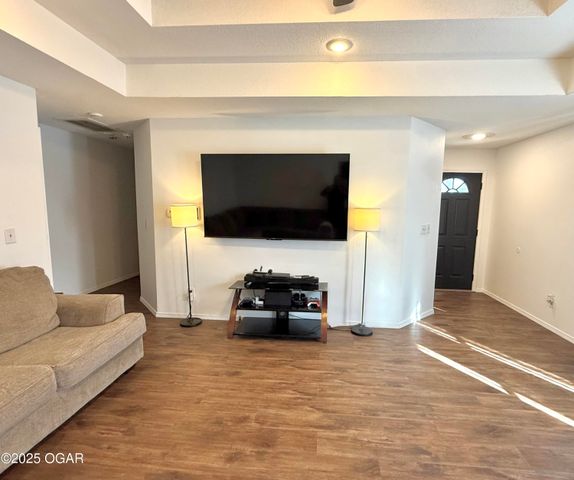 2320 S Willard Avenue, Joplin, MO 64804