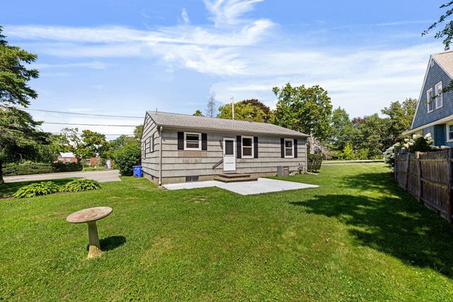 1747 Highland Avenue, Fall River, MA 02720