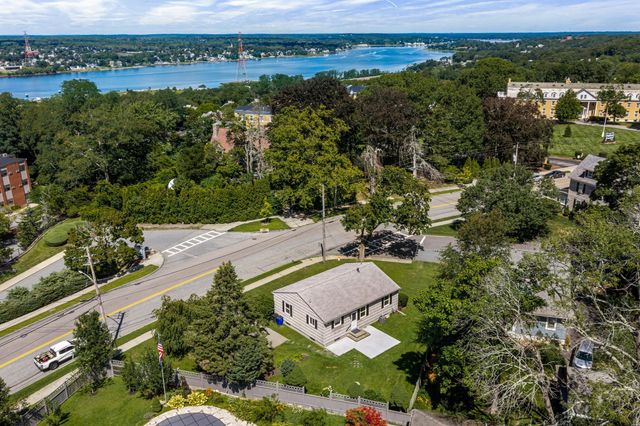 1747 Highland Avenue, Fall River, MA 02720