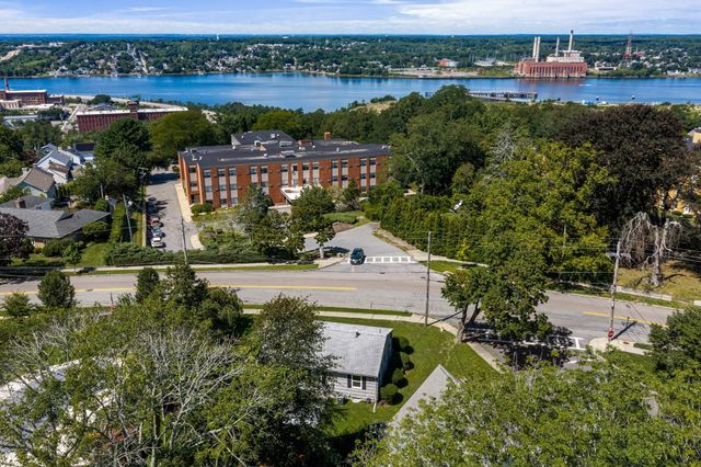 1747 Highland Avenue, Fall River, MA 02720
