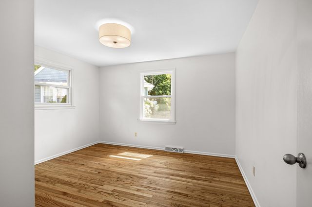 1747 Highland Avenue, Fall River, MA 02720