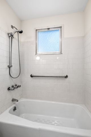 1747 Highland Avenue, Fall River, MA 02720